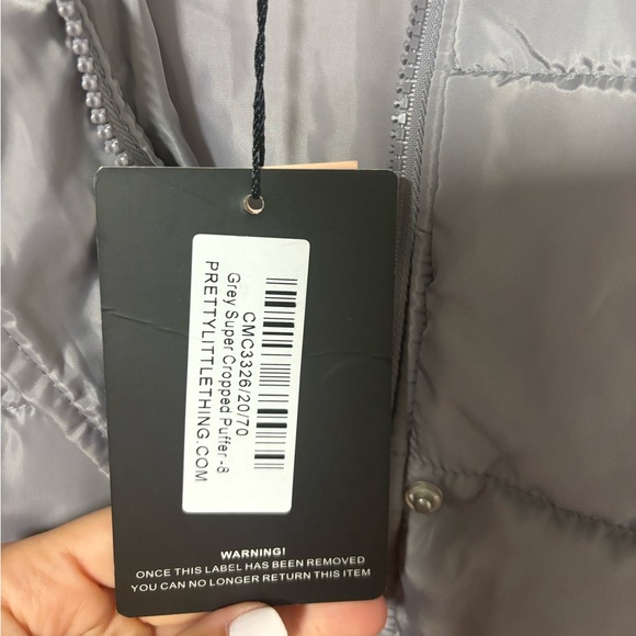 Pretty Little Thing Gray Puffer - Picture 4 of 5